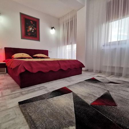 Violet Apartment-Brilliant Apartments Constanta Ngoại thất bức ảnh
