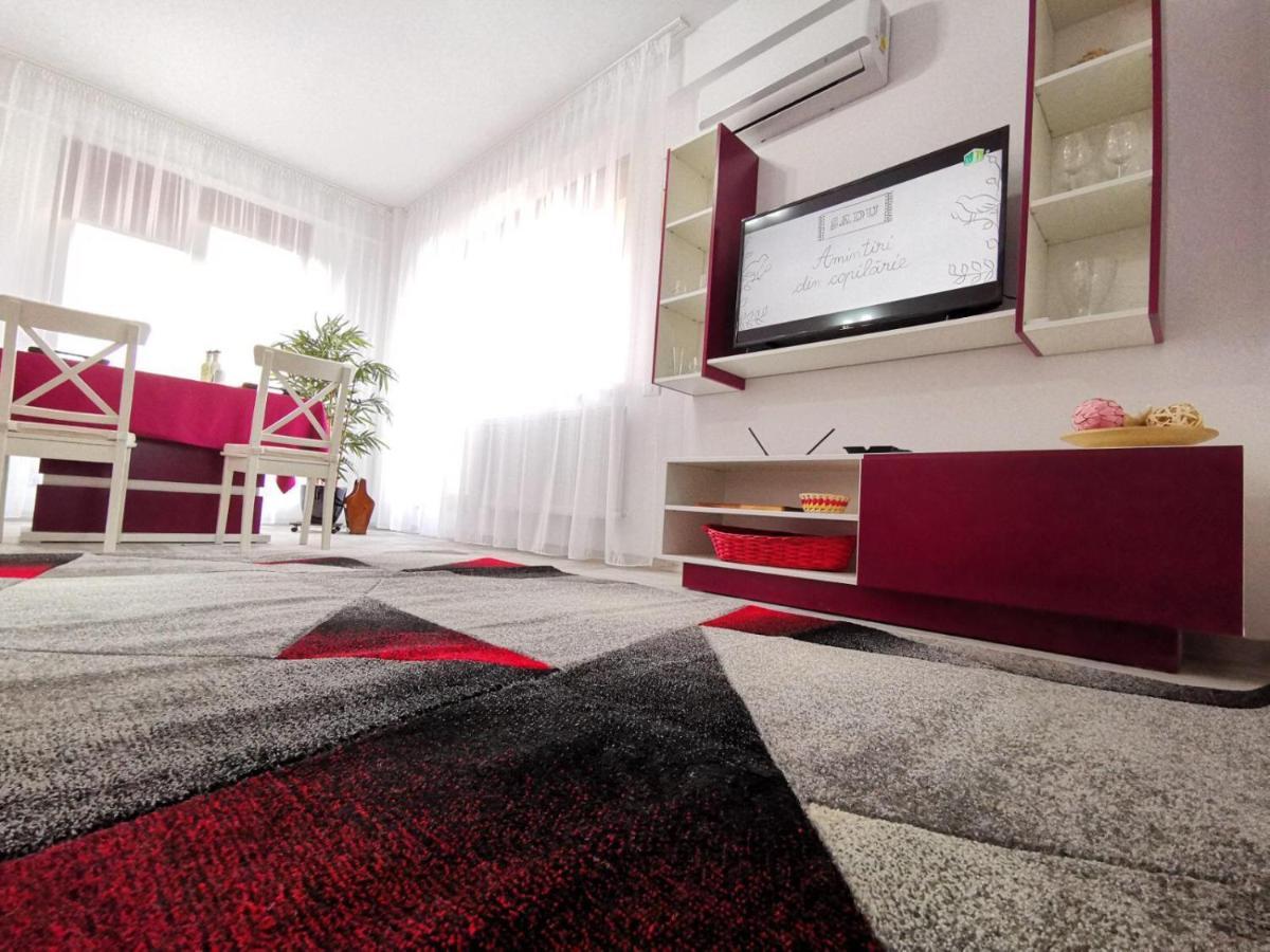 Violet Apartment-Brilliant Apartments Constanta Ngoại thất bức ảnh